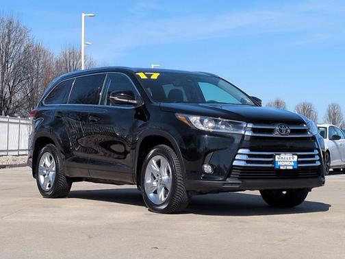 2017 Toyota Highlander Limited