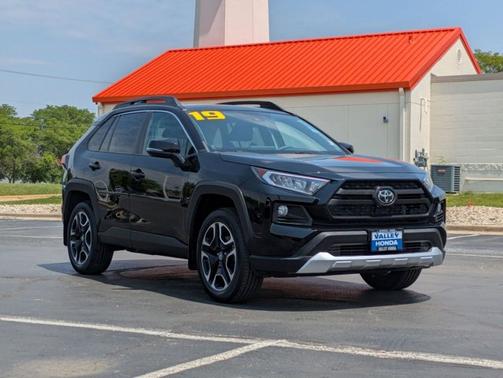 2019 Toyota RAV4 Adventure