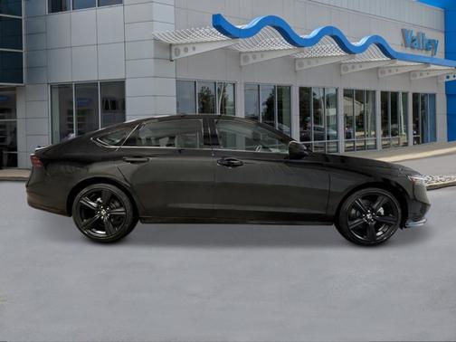 Crystal Black Pearl 2026 Honda Accord Hybrid Sport-L