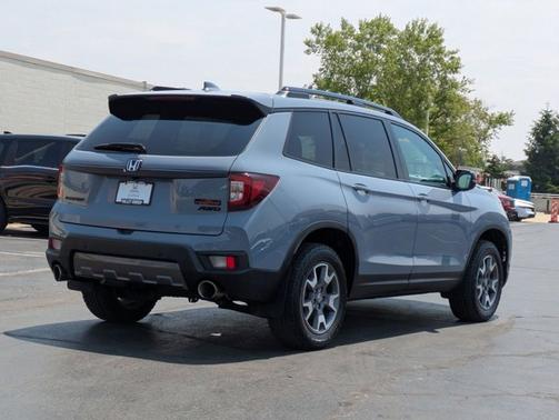 2022 Honda Passport AWD TrailSport