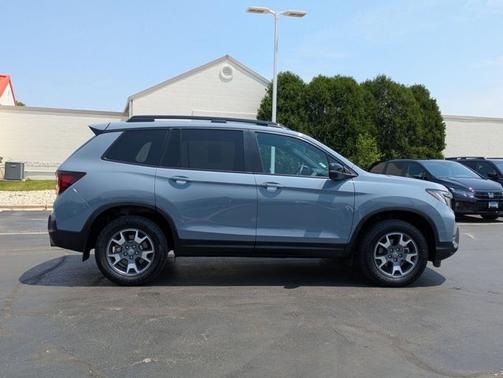 2022 Honda Passport AWD TrailSport