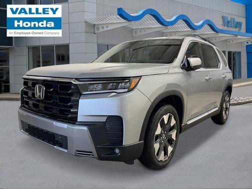 Solar Silver Metallic 2026 Honda Pilot Elite