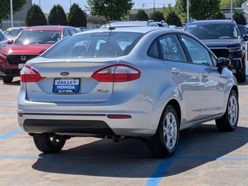 Ingot Silver 2016 Ford Fiesta SE