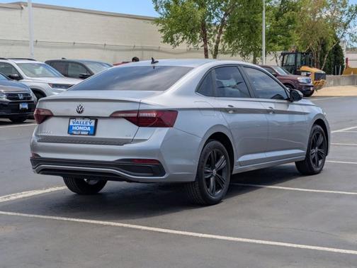2023 Volkswagen Jetta 1.5T SE