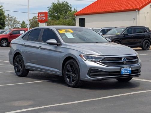 2023 Volkswagen Jetta 1.5T SE