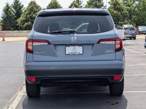 2022 Honda Pilot AWD Sport