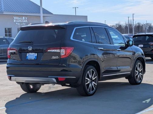 2020 Honda Pilot AWD Elite