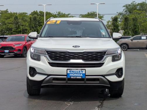 2021 Kia Seltos S