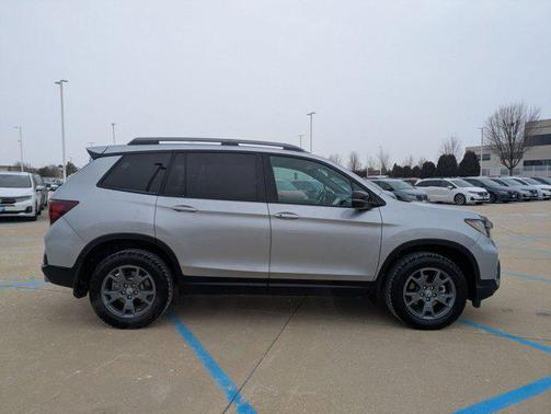 2024 Honda Passport AWD TrailSport