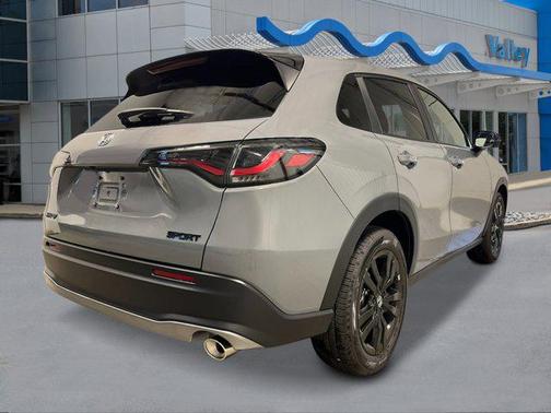 Urban Gray Pearl 2027 Honda HR-V Sport