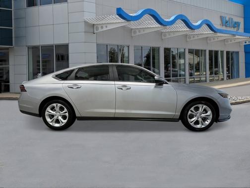 2025 Honda Accord LX 1.5T