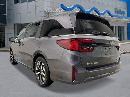 Modern Steel Metallic 2026 Honda Odyssey EX-L