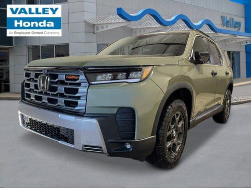 Ash Green Metallic 2026 Honda Pilot TrailSport