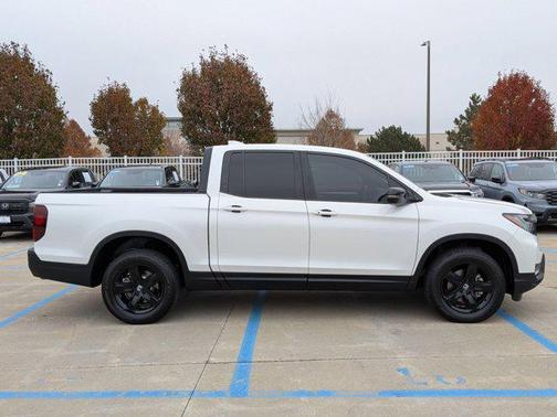 2023 Honda Ridgeline Black