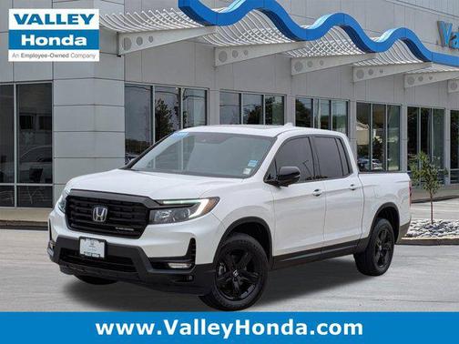 2023 Honda Ridgeline Black