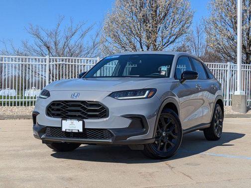 Urban Gray Pearl 2025 Honda HR-V AWD Sport