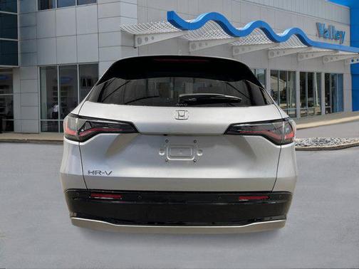 Solar Silver Metallic 2027 Honda HR-V EX-L
