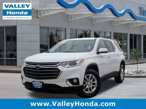 2018 Chevrolet Traverse LT Cloth