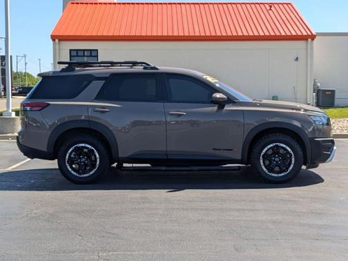 2023 Nissan Pathfinder Rock Creek 4WD