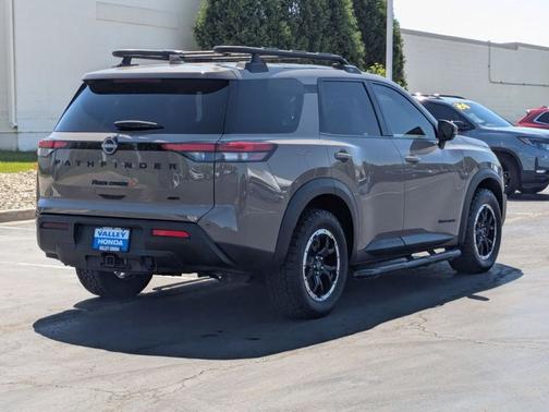 2023 Nissan Pathfinder Rock Creek 4WD