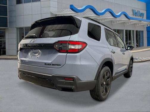 Sonic Gray Pearl 2026 Honda Pilot Black Edition