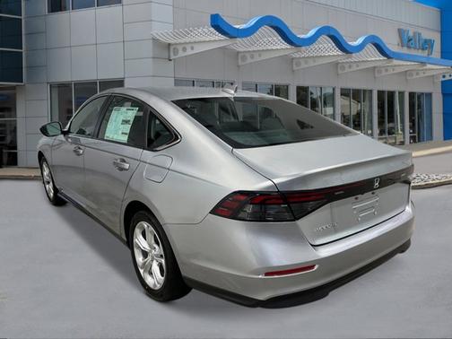 2025 Honda Accord LX 1.5T