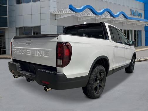 2025 Honda Ridgeline Black
