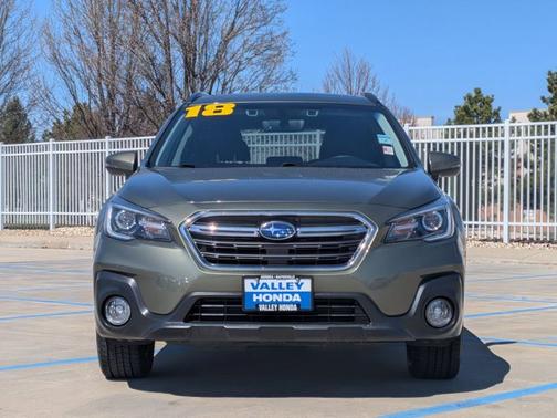 Wilderness Green Metallic 2018 Subaru Outback 2.5i Touring