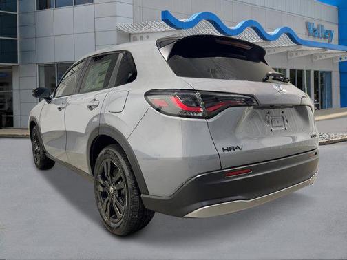 Urban Gray Pearl 2026 Honda HR-V AWD Sport
