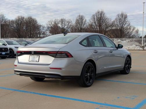 2025 Honda Accord Sport SE 1.5T