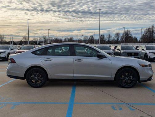 2025 Honda Accord Sport SE 1.5T