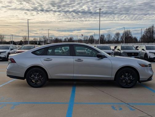 2025 Honda Accord Sport SE 1.5T