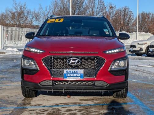 2020 Hyundai KONA SEL