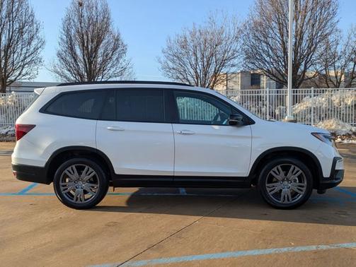 2022 Honda Pilot AWD Sport