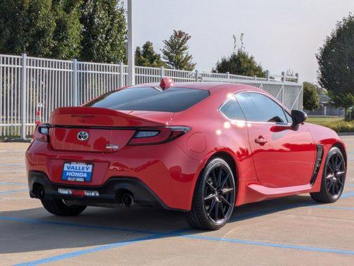 2023 Toyota GR86 Premium