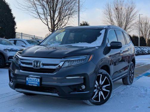 2019 Honda Pilot Touring 8-Passenger