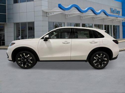 Platinum White Pearl 2027 Honda HR-V EX-L