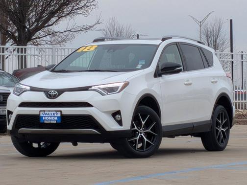 2018 Toyota RAV4 SE