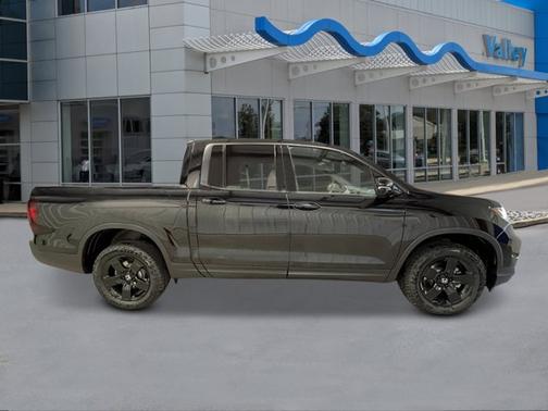 Crystal Black Pearl 2026 Honda Ridgeline Black