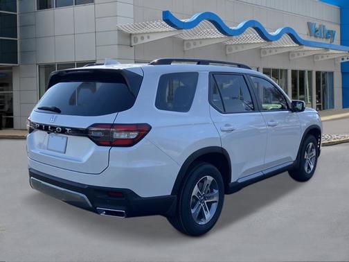Platinum White Pearl 2026 Honda Pilot EX-L