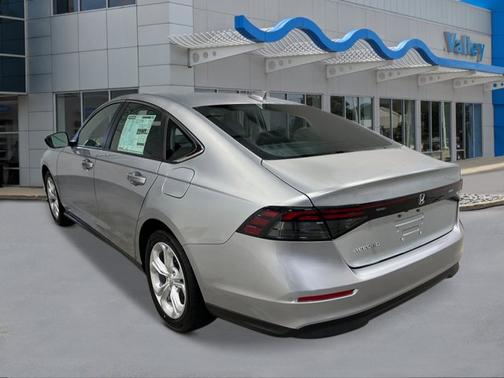 2025 Honda Accord LX 1.5T
