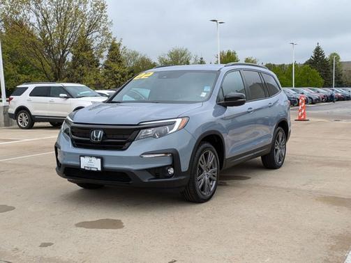 2022 Honda Pilot AWD Sport