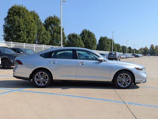 2024 Honda Accord EX 1.5T
