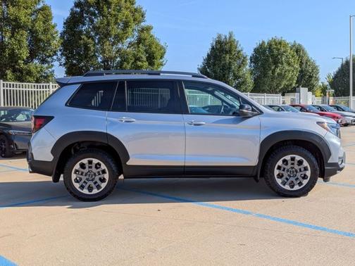 2024 Honda Passport AWD TrailSport