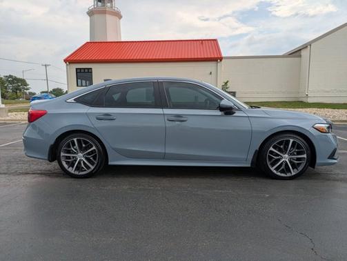 2023 Honda Civic Touring