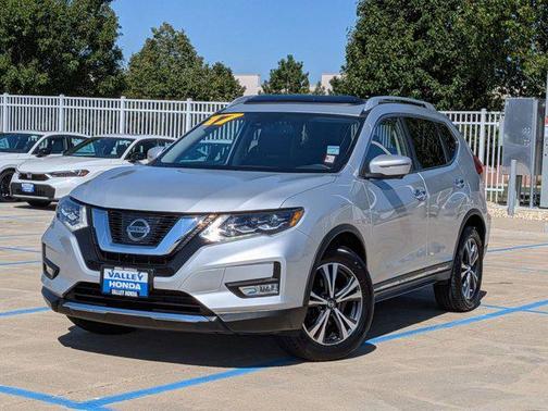 2017 Nissan Rogue SL