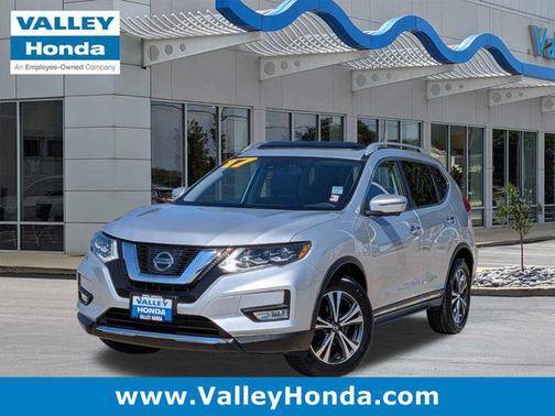 2017 Nissan Rogue SL
