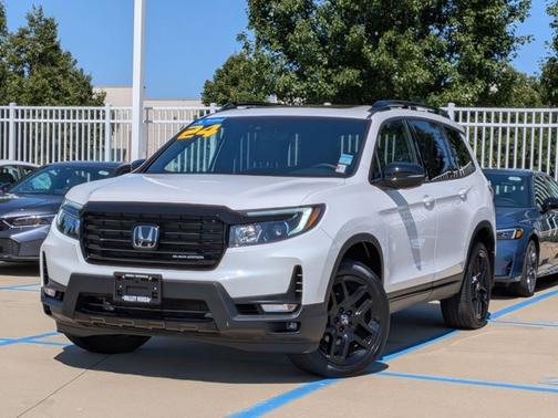 2024 Honda Passport AWD Black