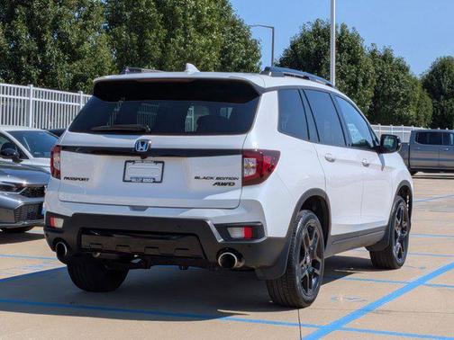 2024 Honda Passport AWD Black
