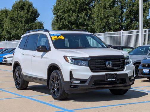 2024 Honda Passport AWD Black